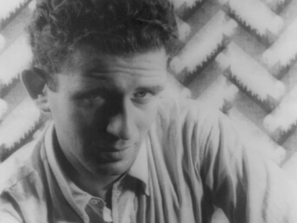 10. Норман Мейлер зарезал жену ножом для бумаги