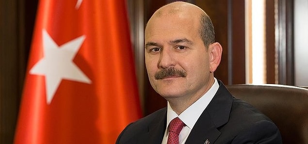 İçişleri Bakanı Süleyman Soylu tarafından yapılan duyuruda, Polis Akademisi Başkanlığına bağlı PMYO'lara 2017-2018 eğitim - öğretim dönemi için 2 bin 250 erkek, 250 kadın olmak üzere toplam 2 bin 500 öğrenci alımı yapılacak.