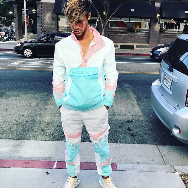 7. Кэмерон Даллас