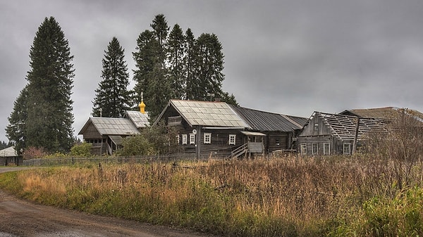 1. Поселок Бухалово?