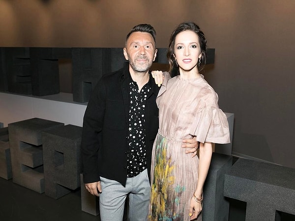 4. В этом упрекнули его и многие поклонники, но шоумен удаляет такие комментарии со своей странички.