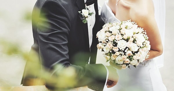 Вы выйдете замуж в самое ближайшее время!!