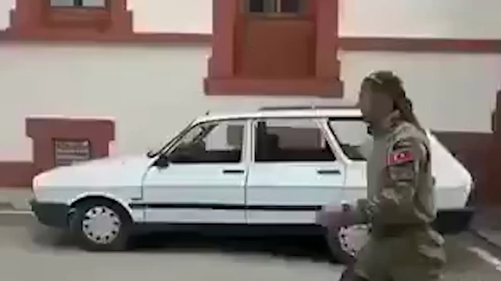 Afrin'den Dönen Mehmetçiğin Kızıyla  Duygulandıran Buluşma Anı