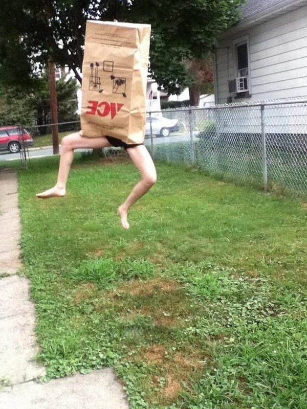 22. Степень интровертности: прыгаю на улице исключительно в пакете