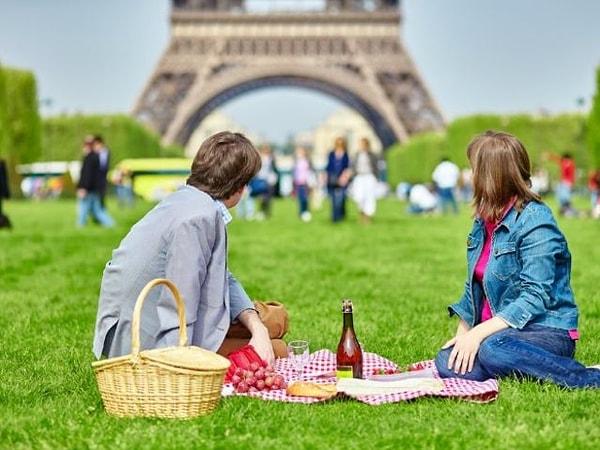 5. Aşkın ve tutkunun şehri Paris'in simgesi olan Eiffel!
