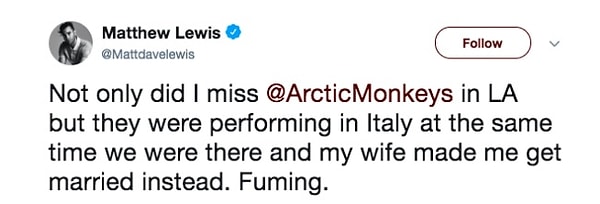 8. Вот как Мэттью Льюис шутливо сообщил о таком грандиозном событии: