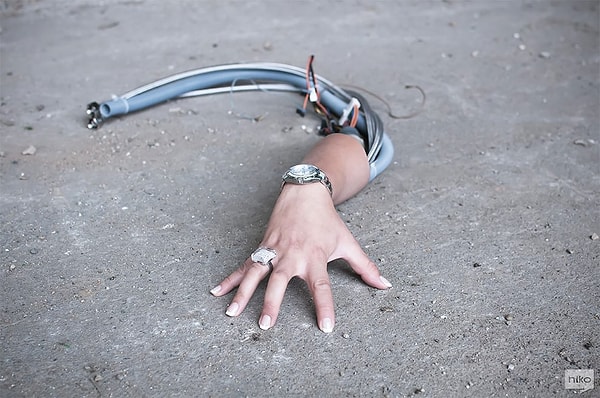 6. «В реальной жизни и цифровом мире»