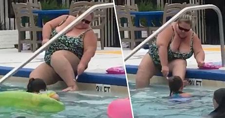 İnsanların Yüzdüğü Sırada Havuzda Bacaklarını Tıraş Eden Sülalesi Rahat Kadın