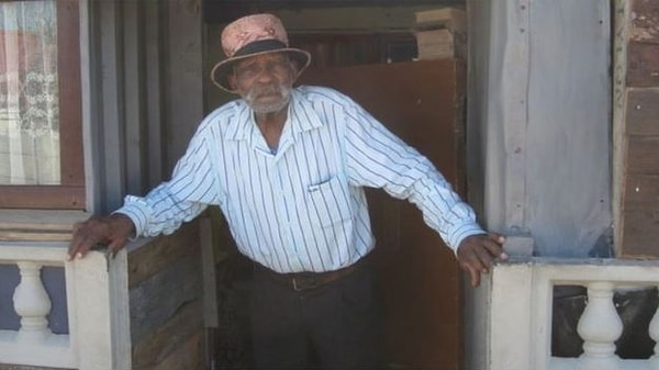 'Моя грудь никак не хочет оставить меня в покое, все время желая получить свою порцию сигаретного дыма'