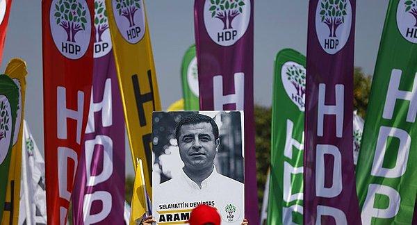 HDP:  İşsizlere en az bin TL maaş, gençlere aylık 500 TL'lik "Genç Kart"