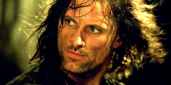 14. The Lord of The Rings (Yüzüklerin Efendisi) serisinde Aragorn rolü için ilk olarak Stuart Townsend düşünüldü ancak son dakikada yerini Viggo Mortensen'e kaptırdı.