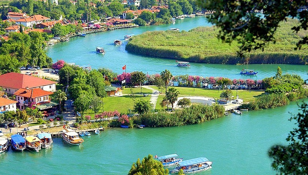 Türkiye’nin En İyi İşi: ‘30 Bin Lira Maaşla Profesyonel Turist Aranıyor' İlanına 10 Günde 5 Bini Aşkın Başvuru
