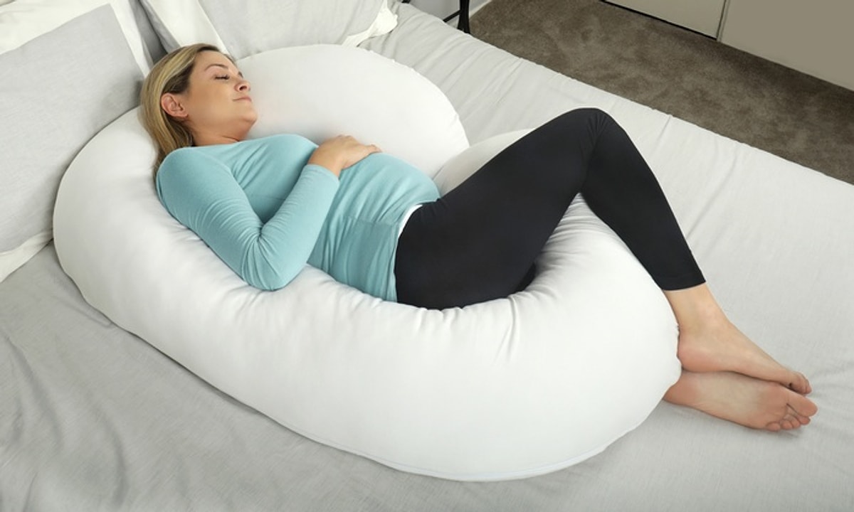 Why Pregnant Women Need Therapeutic Pillows After Trimester One