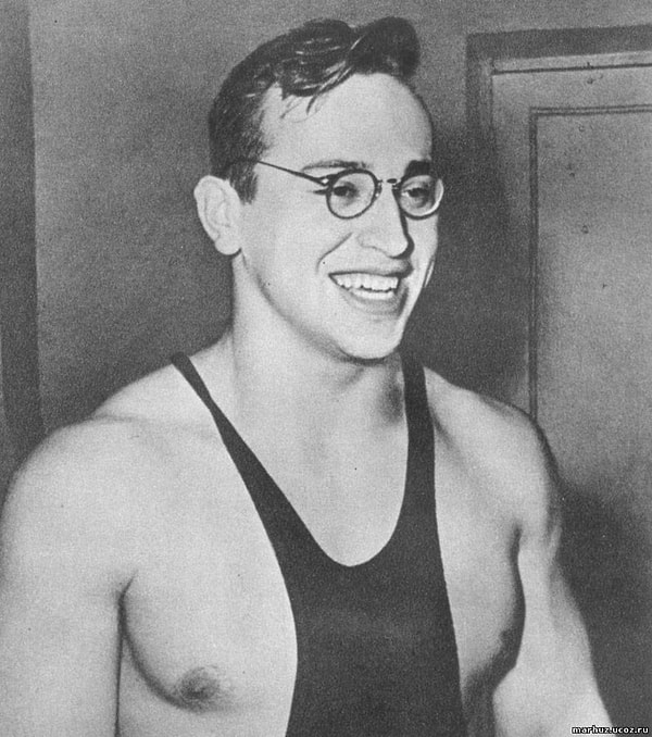 6. Узнате этого мужчину?