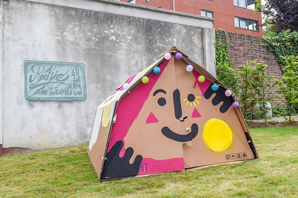 Festivallerde Gönül Rahatlığıyla Kullanabileceğiniz Geri Dönüştürülebilir Karton Çadır