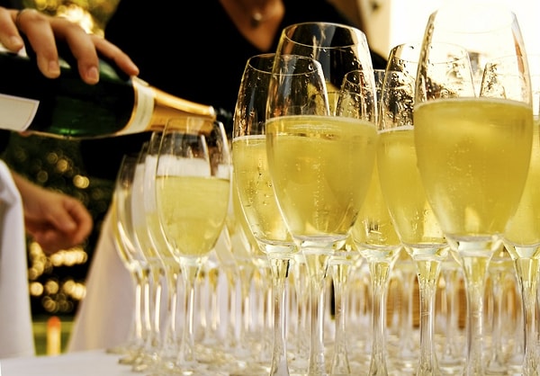 6. Какие напитки будете подавать?