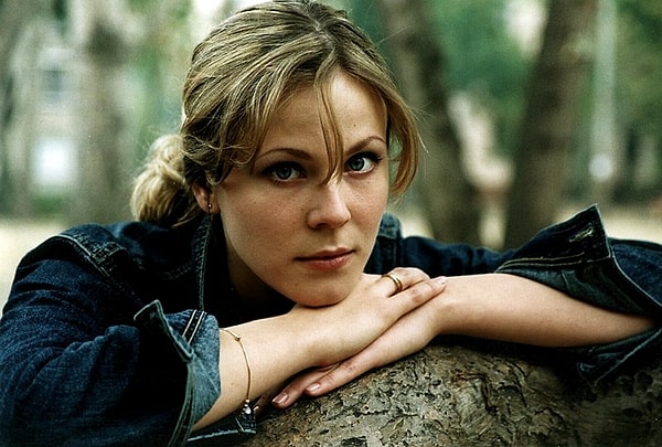 8. А узнаете эту популярную актрису?