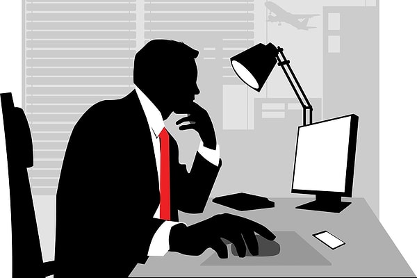 У вас на работе средние условия