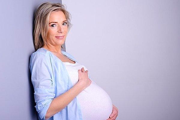 Doktorlara göre geç yaşta hamileliğin kromozom anormalisi dışında hiçbir riski yok.