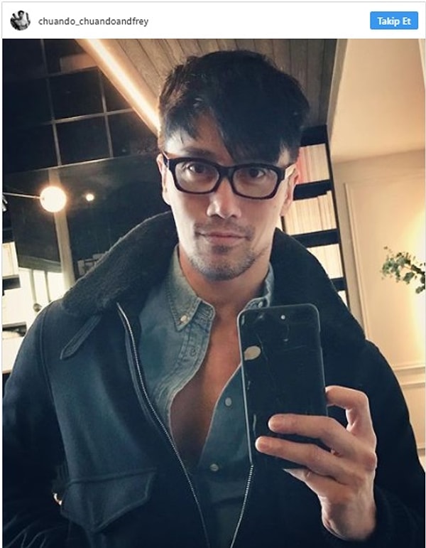 Почему он знаменит? Потому что ему 50 лет!