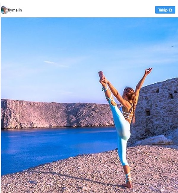 11. Лицензированный пилот Boeing Малин Ридквис стала феноменом благодаря фотографиям в различных позах йоги, сделанных в разных частях света.