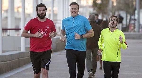 5. Каким спортом он активно занимался всю жизнь? Правильно, баскетболом!