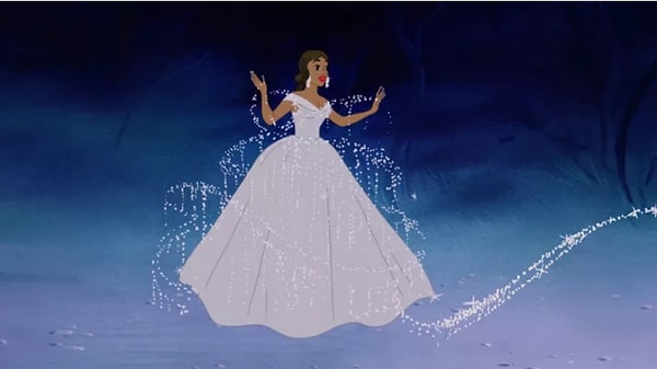 4. Карди в роли Золушки