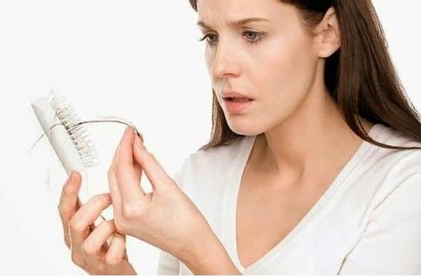 18. Выпадает каждый десятый волос.