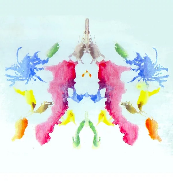 8. Стандартный ИИ — свадебный торт, Норман — человек, попавший под колеса автомобиля.