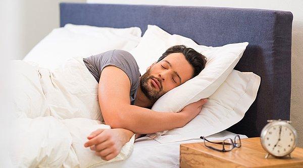 5. Önerilen uyuma süresi 8 saatten azdır.