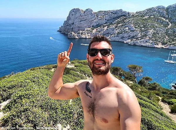 8. По его словам, сложнее всего ему было преодолеть страх еды.