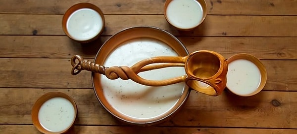 10. Какое молоко традиционно используется для производства кумыса?