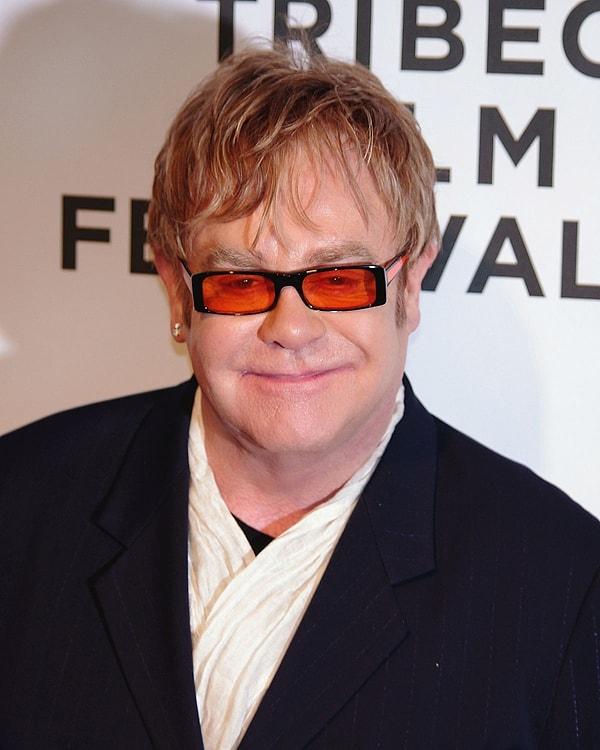 17. Elton John, 500 milyon dolar