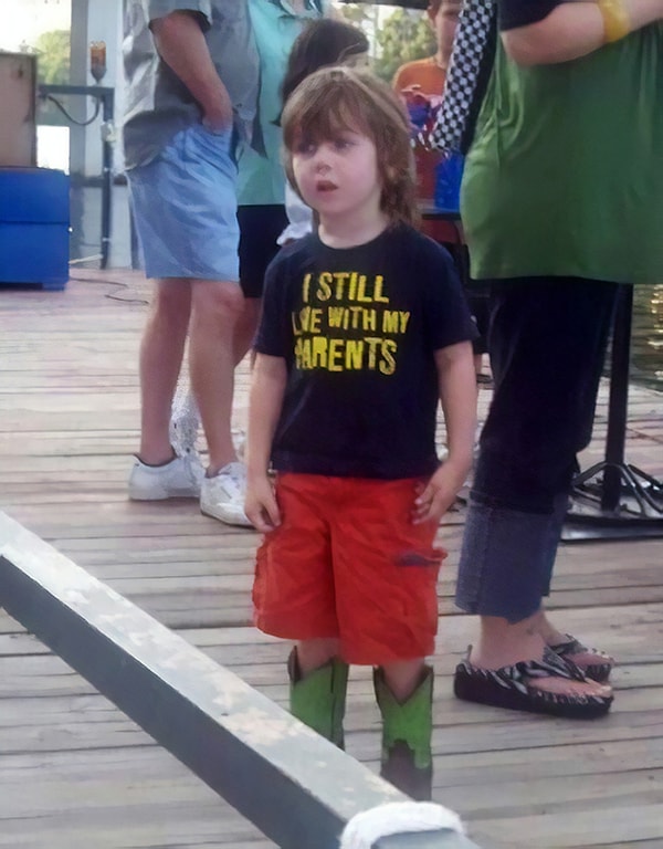 21. "Если у меня когда-нибудь родится сын, я обязательно куплю ему эту футболку"