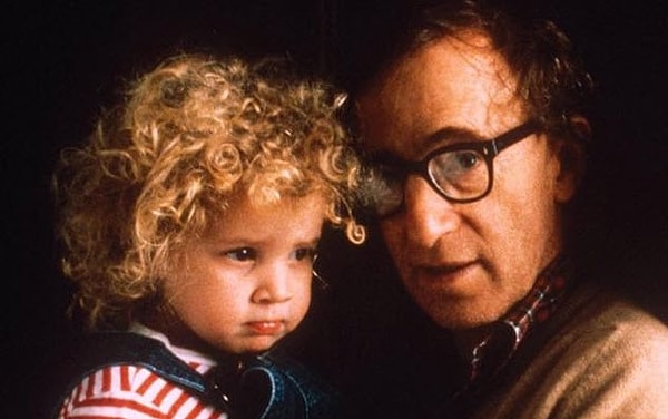 9. Встречаясь с Сун-и, Аллен, судя по всему, надругался над ее 7-летней сестрой