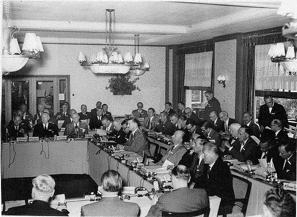 Bu ilk toplantının ardından her yıl toplanma kararı alındı, kalıcı bir yönetim ekibi seçildi ve sırasıyla Fransa, Almanya, Danimarka ve 1957'de ABD'de toplanıldı.