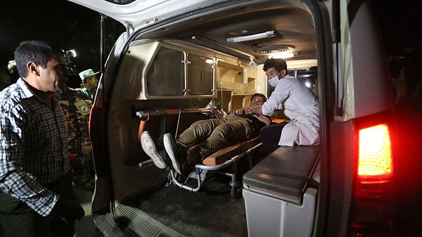 5. Более 30 человек пострадали, и 11 были убиты.