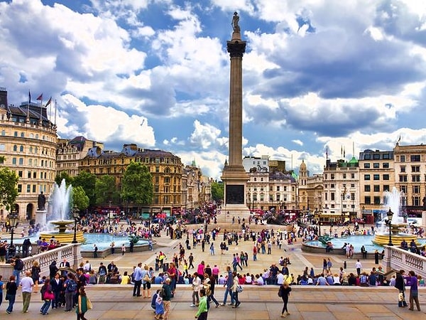 5. Какой город тут?