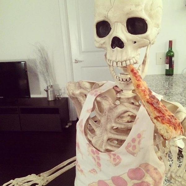 26. "Я просто девушка, которая обожает пиццу!"