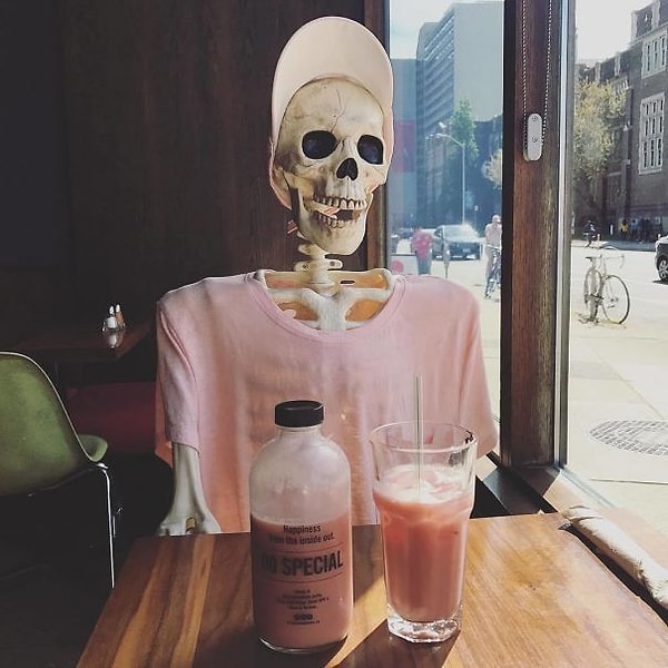 30. "Обожаю эту розовую жизнь миллениалов!"