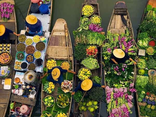 3. Как называется валюта Вьетнама?