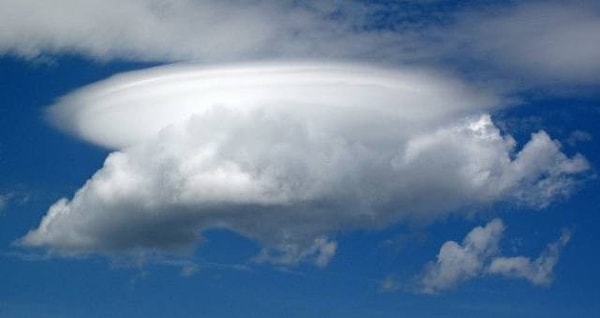 6. Облако-шапка.