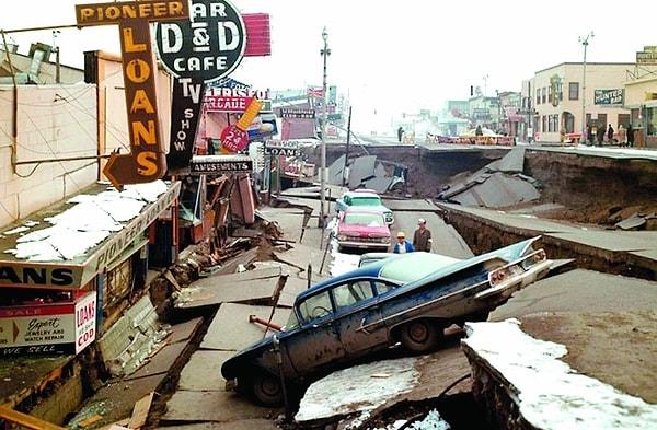 16. Alaska'da depremin verdiği zarar, 27 Mart 1967