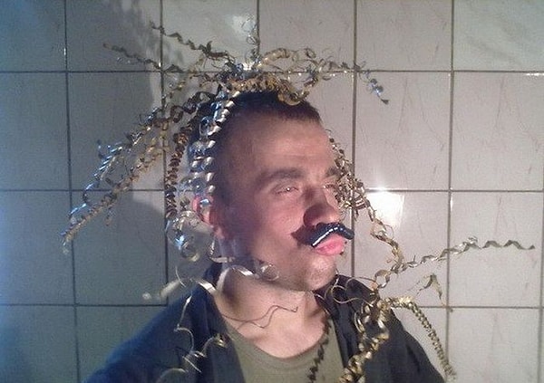 25. Когда перепутал обычный день с Новым годом...