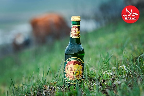 7. Гас говорит, что незнакомый парень прислал ему бутылку арабского безалкогольного Hillsburg Regular, и это один из самых ценных предметов коллекции: