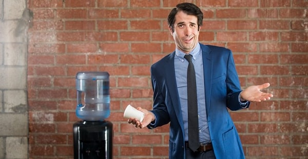 5. Знакомый рассказал вам ужасно обидную шутку, она не про вас, но все равно неприятная. Как отреагируете?