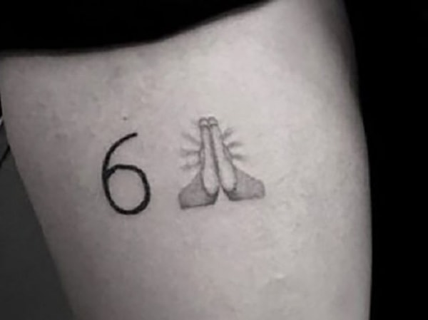 1. У какой знаменитости может быть такая татуировка?