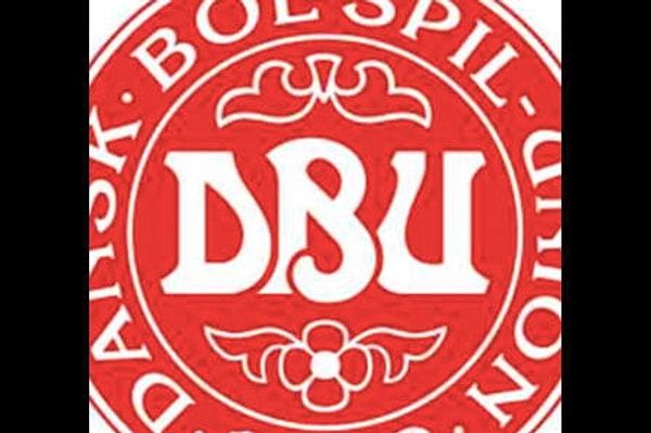 21. Кто славится красно-белым цветом?