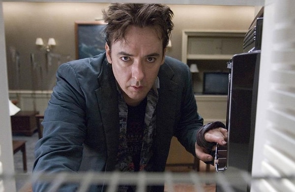 4. По какому роману снято это кино?