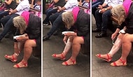 Metro İstasyonunda Kimseye Aldırış Etmeden Bacaklarını Tıraş Eden Sülalesi Rahat Kadın